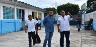 Alcalde Vázquez Parissi recorre diversas escuelas de Cosoleacaque