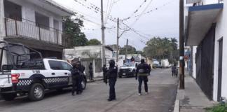 Asegura SSP y fuerzas federales bodega con vehículos robados, en Córdoba ssp