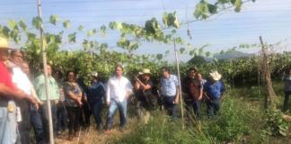 Evalúan medidas para el saneamiento del río Actopan Funcionarios en el río Actopan