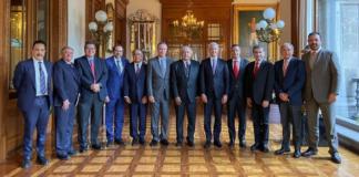 Gobernadores del PRI respaldan al Insabi tras reunión con AMLO Gobernadores PRI