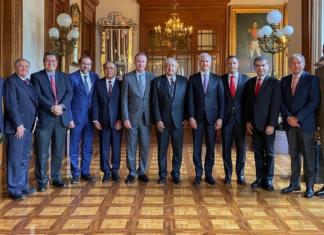 Gobernadores del PRI respaldan al Insabi tras reunión con AMLO Gobernadores PRI