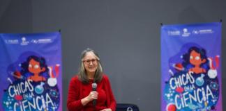 Julieta Fierro impartió la conferencia magistral Mujeres en la Ciencia