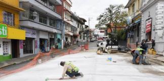 Reparan la calle Miguel Hidalgo Obras