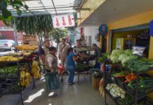 Se recuperan espacios públicos para el libre tránsito del peatón