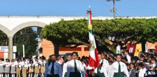 Conmemoran Día de la Bandera en Cosoleacaque Celebración del Día de la Bandera