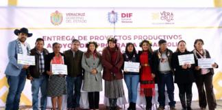 Entrega DIF insumos de “Proyectos Productivos” y “Desarrollo a la Vivienda y la Comunidad”