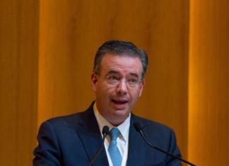 Alejandro Díaz de León, artífice de la compra del avión presidencial