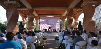 Se profesan su amor 120 parejas en Cosoleacaque Boda colectiva en Cosoleacaque 2020.