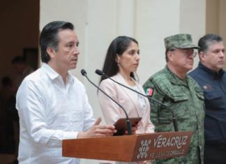 Fracturan cartel en Playa Vicente; sigue prófugo el cabecilla “Compa Playa” Anuncia gobernador de Veraruz desmantelamiento de cártel en Playa Vicente.