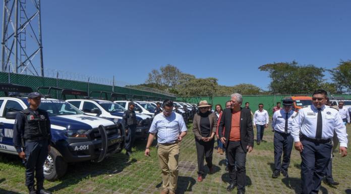 Entrega Gobierno Municipal 37 unidades a la Policía y Protección Civil