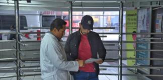 Salud promociona en las calles cuidados para prevenir infecciones respiratorias