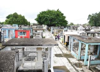 Adopta Panteones de Minatitlán medidas de higiene por Coronavirus