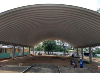 Continúa Ayuntamiento las obras de beneficio en Minatitlán