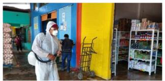 Sanitizan autoridades Central de Abastos de Minatitlán