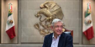 Prevé AMLO retomar giras a entidades con pandemia; en Coatzacoalcos y Minatitlán estaría en el puerto y la refinería Prevé AMLO retomar giras a entidades con pandemia