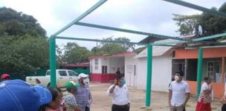 DIF Minatitlan da seguimiento a las peticiones de los habitantes de Capoacán