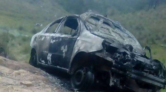 Calcinan en Soledad Atzompa a dos presuntos estafadores originarios de Puebla Calcinan en Soledad Atzompa a dos presuntos estafadores originarios de Puebla