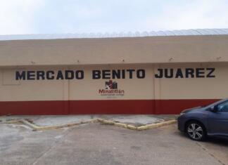 Construye Ayuntamiento de Minatitlán domo en Mercado Benito Juárez
