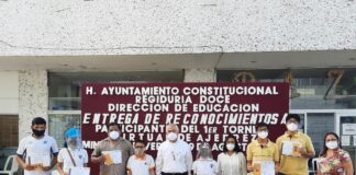 Reconoce Alcalde de Minatitlán a ganadores de Primer Concurso de Ajedrez