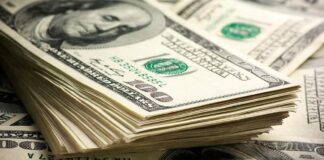 Peso retrocede 16 centavos ante mayor aversión al riesgo; dólar escala a 22.22 unidades