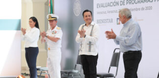 Con bienestar para el pueblo hemos podido enfrentar la pandemia en México y Veracruz: López Obrador