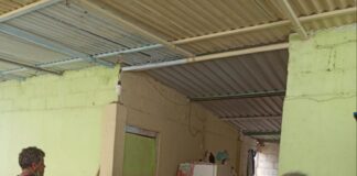 Facilita Cirilo Vázquez trámites para programa estatal “Vivienda Emergente” en Cosoleacaque Expedirán gratuitamente constancias de residencia, licencias de construcción y anuencias de protección civil para programa Vivienda Emergente.