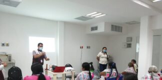 Personal de Salud y parteras tradicionales intercambian conocimientos en favor de la mujer embarazada