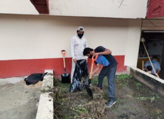 Realiza Ayuntamiento de Minatitlán limpieza de Mercado Santa Clara