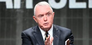 AMLO un desastre, lo de Cienfuegos, ofensivo: Barry McCaffrey