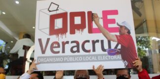 Alertan dirigentes estatales del PAN, PRD y PRI pretensiones de fraude electoral en 2021 En conferencia de prensa, el dirigente estatal del PAN, Joaquín Guzmán Avilés; del PRI en Veracruz, Marlon Ramírez Marín; y del PRD en la entidad, Sergio Cadena Martínez.