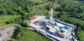 Realiza PEMEX desfogues controlados en Tierra Blanca, Veracruz Instalaciones de Pemex en Tierra Blanca.