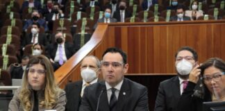 Política financiera de la 4T en Veracruz, con visión de estabilidad y desarrollo: SEFIPLAN José Luis Lima Franco, secretario estatal de Finanzas comparece ante la Comisión de Hacienda del Congreso de Veracruz. (Fotos: Julio Argumedo)