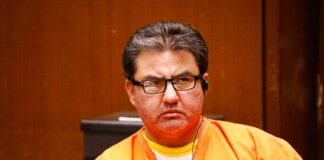 UIF presenta 5 denuncias contra la Iglesia La Luz del Mundo y Naasón Joaquín García