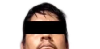 Presuntos “autodefensas” son detenidos por ultrajes a la autoridad; seguidores se inconforman Detiene SSP a David Villalobos, coordinador general del Frente Nacional de Autodefensas Veracruz.