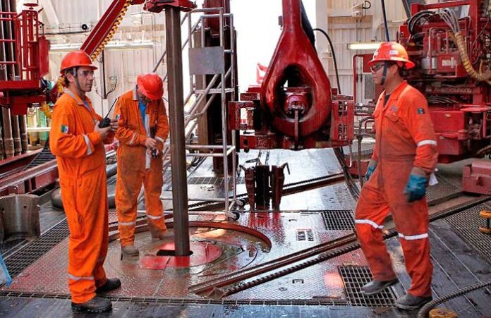 Trabajadores-de-Pemex_opt