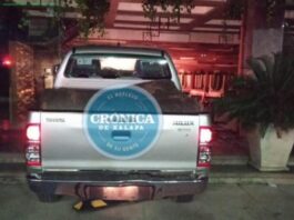 Dejan bolsas con restos humanos frente a restorán de Nicolás Ruiz, aspirante a la alcaldía de Minatitlán Foto Crónica de Xalapa