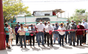 Inaugura Alcalde de Minatitlán domo comunitario en Capoacán