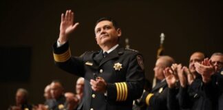 Biden nomina a Ed Gonzalez, quien se opuso a política migratoria de Trump, como titular del ICE