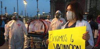 Deben esperar, responde AMLO a médicos privados que exigen vacuna