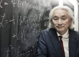 El físico Michio Kaku cree que establecer contacto con extraterrestres es «una idea terrible»