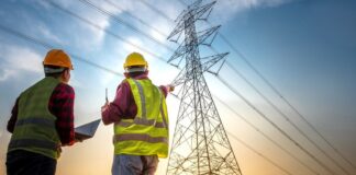 Senadores de oposición presentan recurso contra reformas a la Ley de la Industria Eléctrica