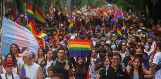 11% de la población en México pertenece a la comunidad LGBTTTI+