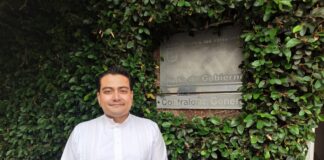 Dr. Darío Fabián Hernández González se registró como aspirante a la Rectoría de la UV ante la Junta de Gobierno