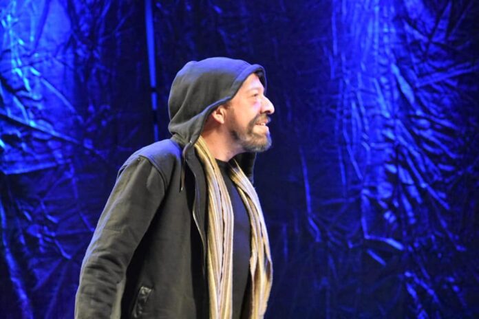 TEATREANDO - ARTURO TORAL
