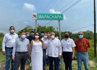 Mejora en Minatitlán nomenclatura vial en la zona rural