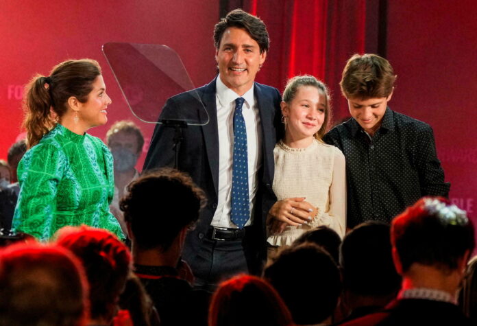 2021-09-21T054328Z_1884838796_RC25UP9ZJXPM_RTRMADP_3_CANADA-ELECTION