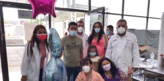 Paciente infantil supera leucemia y egresa del Hospital Regional de Coatzacoalcos