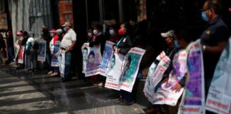 Testigo declaró que al menos 25 estudiantes de Ayotzinapa estuvieron en cuartel militar: familiares