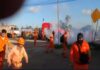 Lanzan gas lacrimógeno y agreden a trabajadores de Dos Bocas que protestan por mejores condiciones laborales