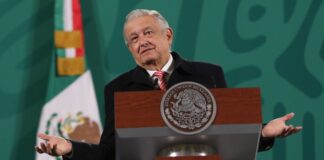 ‘¿Cómo no les va a alcanzar?’; INE tiene recursos suficientes para revocación de mandato: AMLO